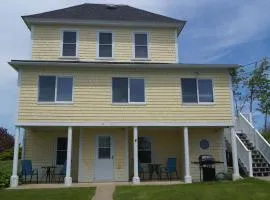 Short Sands View Y770-G Brought to you by GetAway Vacations