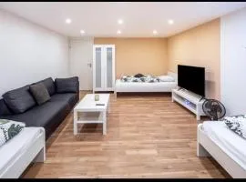 CityLoft Kassel 1 - Zentrale Unterkunft für Gruppen bis 7 Personen - Parkplatz - Netflix