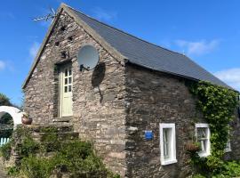 Ancaire Cottage Kilbronogue. Schull，位于斯卡尔的酒店