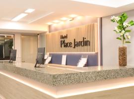 Hotel Place Jardin，位于加拉尼温斯的酒店