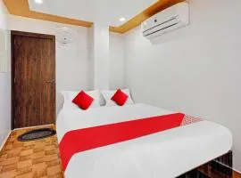 Super OYO Flagship 81158 Hotel Aditya Inn