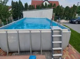 Schönes Ferienhaus in Balatonberény mit sehr grossen Pool