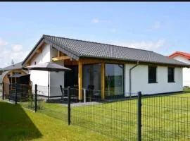 G7 Haus mit Blick ins Landschaftsschutzgebiet