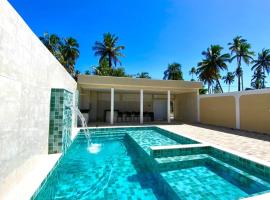 Casa em Paripueira, 03 quartos Espaço, conforto e privacidade a 150m da praia，位于帕里普埃拉的酒店