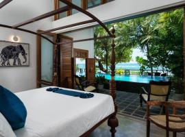 Royal Indigo Villa,位于乌纳瓦图纳的酒店