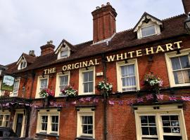 Original White Hart, Ringwood by Marston's Inns，位于灵伍德的酒店
