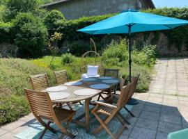 Maison Zen et Jacuzzi proche des passerelles himalayennes de Monteynard，位于Vif的酒店