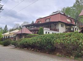 Zajazd-restauracja Zyga，位于Iwkowa的酒店
