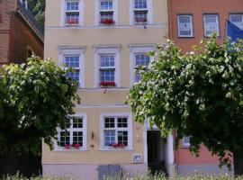 法瑞渡口酒店，位于圣戈阿尔的酒店