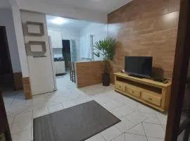 Casa 10 metros da Lagoa da Conceição + Ar, Tv, Wi-Fi + estacionamento