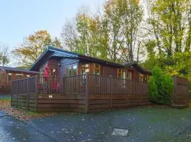 Rustic Fawn Lodge - Devon Holiday