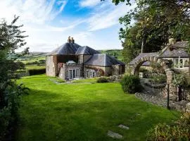 Broadgate House & Steading
