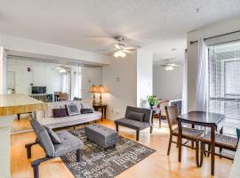Cozy Fort Worth Condo Close to Downtown!，位于沃思堡的公寓