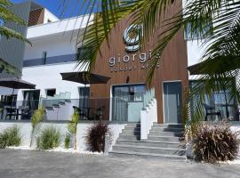 Giorgis Luxury Apartments，位于阿依纳帕的海滩短租房