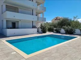 Villa Sendi luxury with a pool