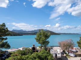 Apartments by the sea Luka Dubrava, Peljesac - 14187，位于普特尼科维奇的酒店