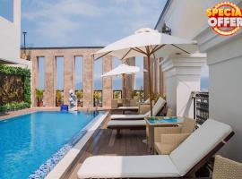 Danaciti Hotel，位于岘港的酒店