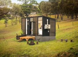 Acre Away by Tiny Away，位于Kangaroo Ground的酒店