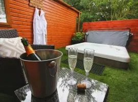 Fallowfield Lodge