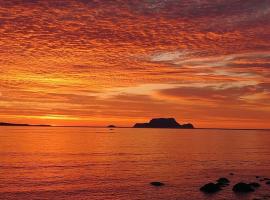 Russelv panorama，位于Russelv的酒店