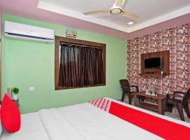 Capital O Hotel Aryan，位于Khandagiri的酒店