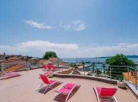 Luxur Centar with sea view terrace