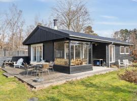 Holiday Home Josef - 1-4km from the sea in Sealand by Interhome，位于勒维的度假屋