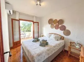 Las Marinas Bungalow，位于德尼亚的简易别墅