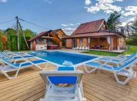 Peaceful Villa in Gornje Dubrave with Private Pool