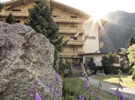 Hotel Johanna mitten im Ötztal SUPERIOR，位于乌姆豪森的酒店