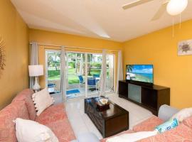 Resort w kayaks, SUPs + tennis/pickleball court，位于乔治敦的度假村