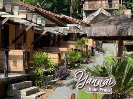 Yannai Chalé Praia，位于伊利亚贝拉的酒店