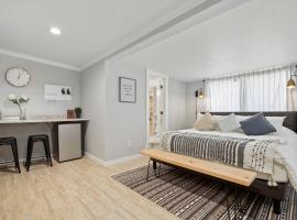 Downtown Studio 1 at Beer Ranch Project Inn，位于温伯利的酒店