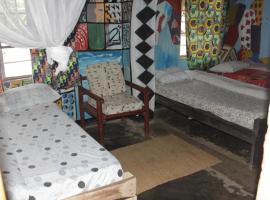 Room in BB - Red Rocks Rwanda - Triple Room，位于Nyakinama的酒店