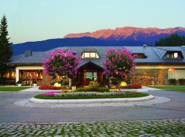 HOTEL & SPA El Castell de Ciutat，位于塞奥-德乌赫尔的酒店