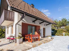 Sunny Weekend Sauna House - Happy Rentals，位于Preserje的酒店