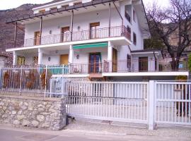 Amalia，位于Sarre的酒店