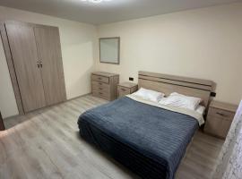 Zvartnoc House，位于Ejmiatsin的酒店