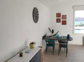 Grand studio centre ville Bretignolles