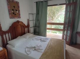 Pousada e Hotel Estância Di La Fontella，位于圣特雷莎的酒店