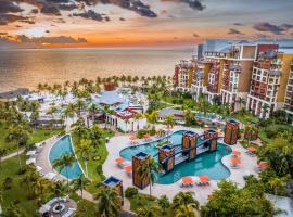 Villa del Palmar Cancun Luxury Beach Resort & Spa，位于坎昆的度假村