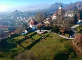 Medieval Castle in Kamnik City Center - Trutzturn