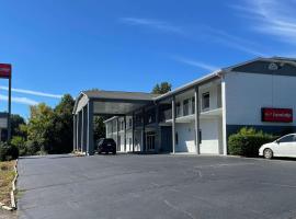 Econo Lodge，位于福里斯特城的酒店