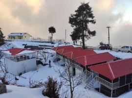 Himalayan Holidays Camp & Resort，位于达纳尔蒂的露营地