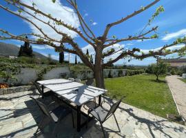 Agrivilla Mycenae Escape，位于Monastirákion的酒店