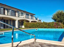 Villa Lucia Riviera dei Fiori Pool - Happy Rentals，位于圣雷莫的酒店