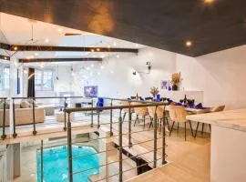 Deauville Luxury Blue Loft - sauna and inside pool