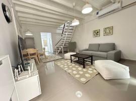 Townhouse nearby Klong Dao beach，位于Ban Mo Nae的酒店