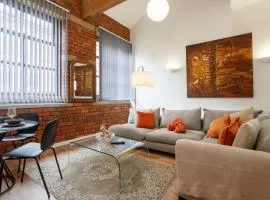 Cozy Downtown Loft in Bradford