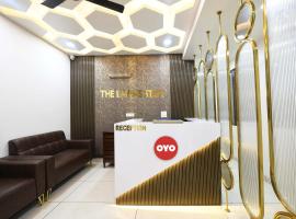 OYO Hotel Empire State，位于德里的酒店